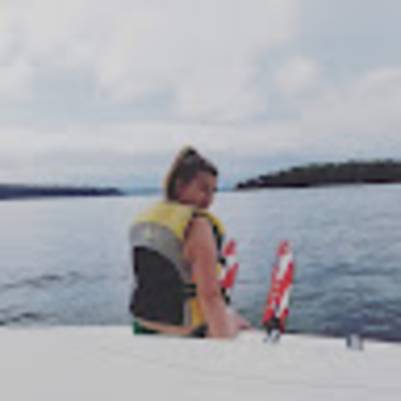 Meet your Posher, Catherine - Picture 1 of 1